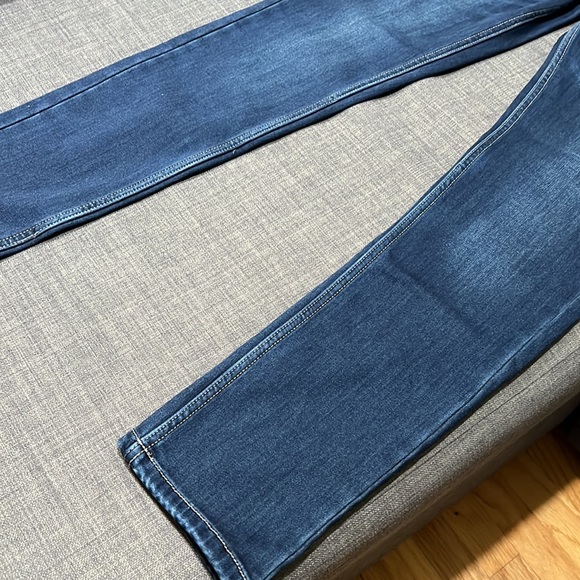 *New* Boys Joe’s Denim Jeans - Picture 3 of 8